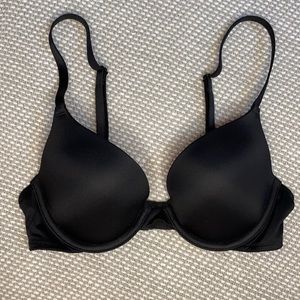 PINK Wear Everywhere Push-Up Bra 32A